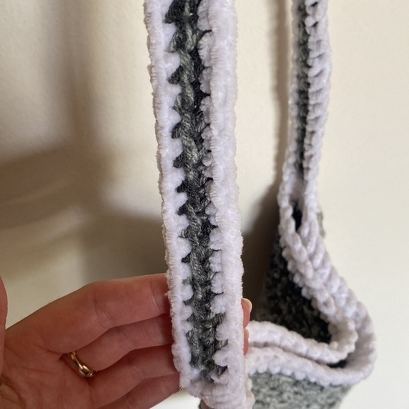 Handmade Crochet / Knit Bag - Picture 3 of 6